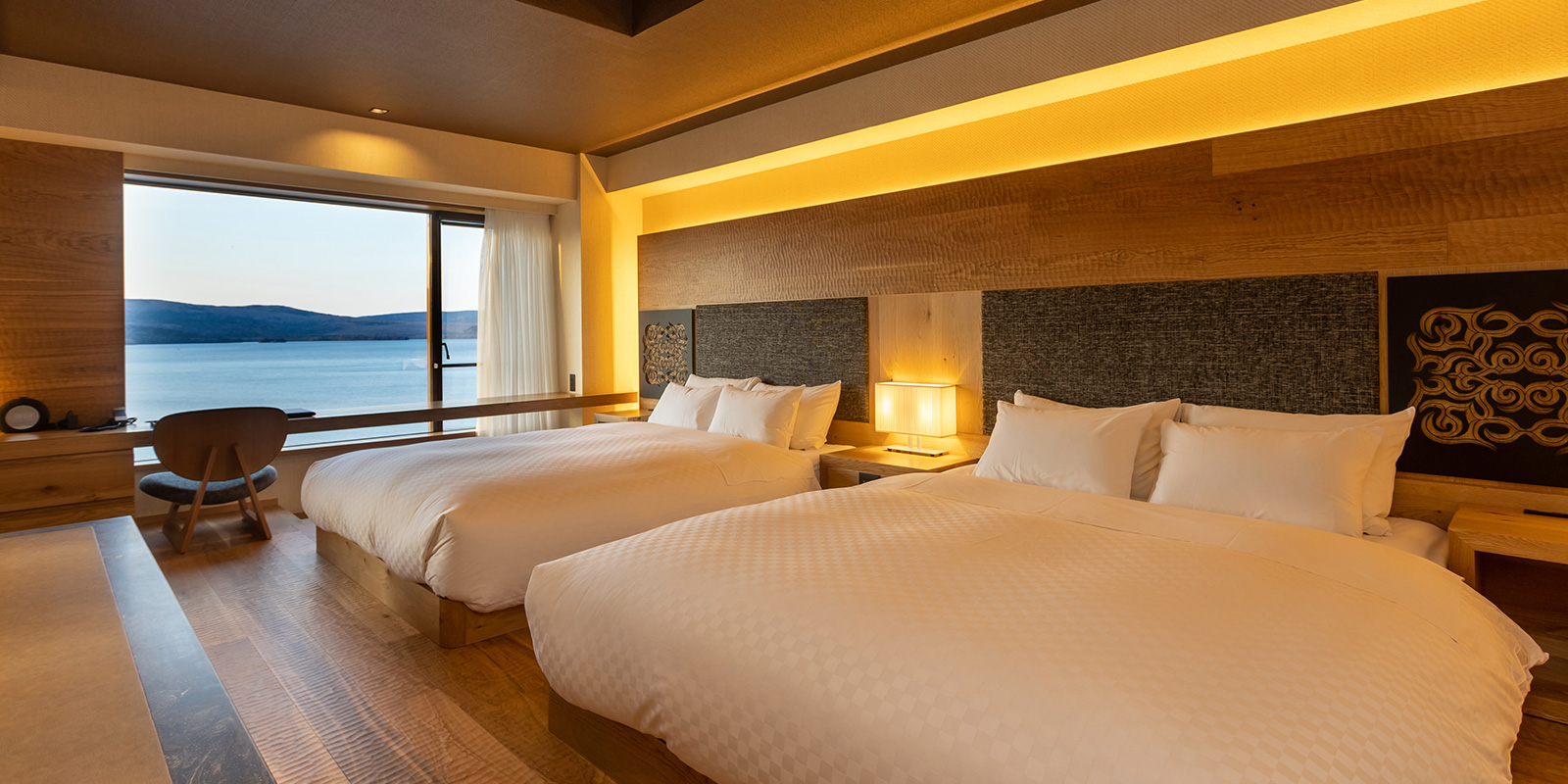 Lakeview Deluxe Japanese-Western Room