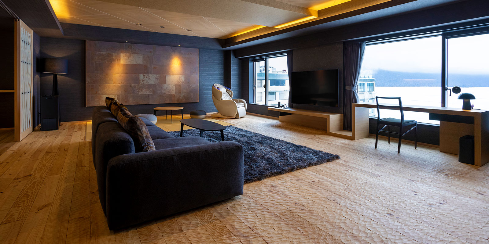 Lake & Garden View Suite Room with Sauna
