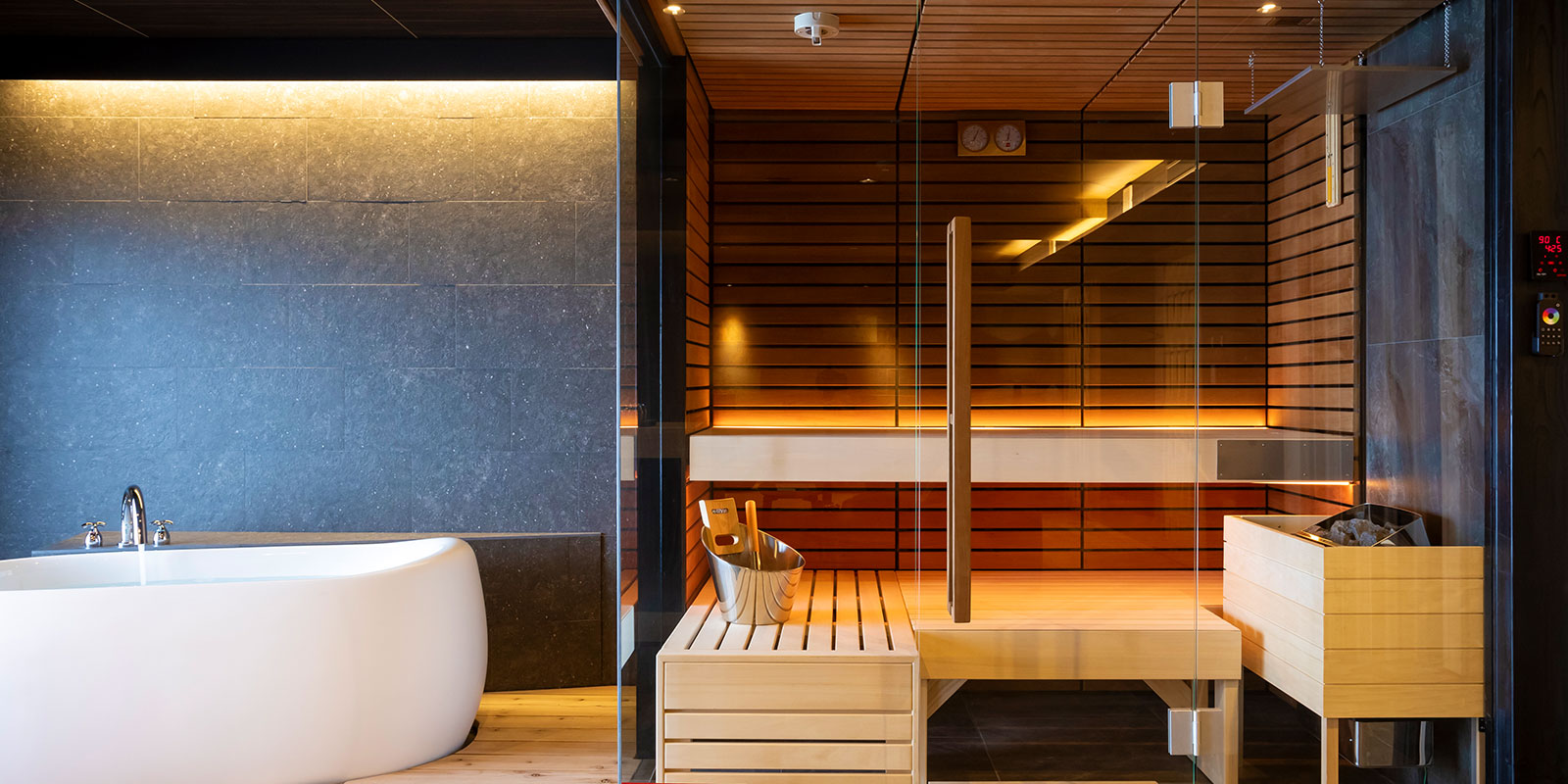 Lake & Garden View Suite Room with Sauna