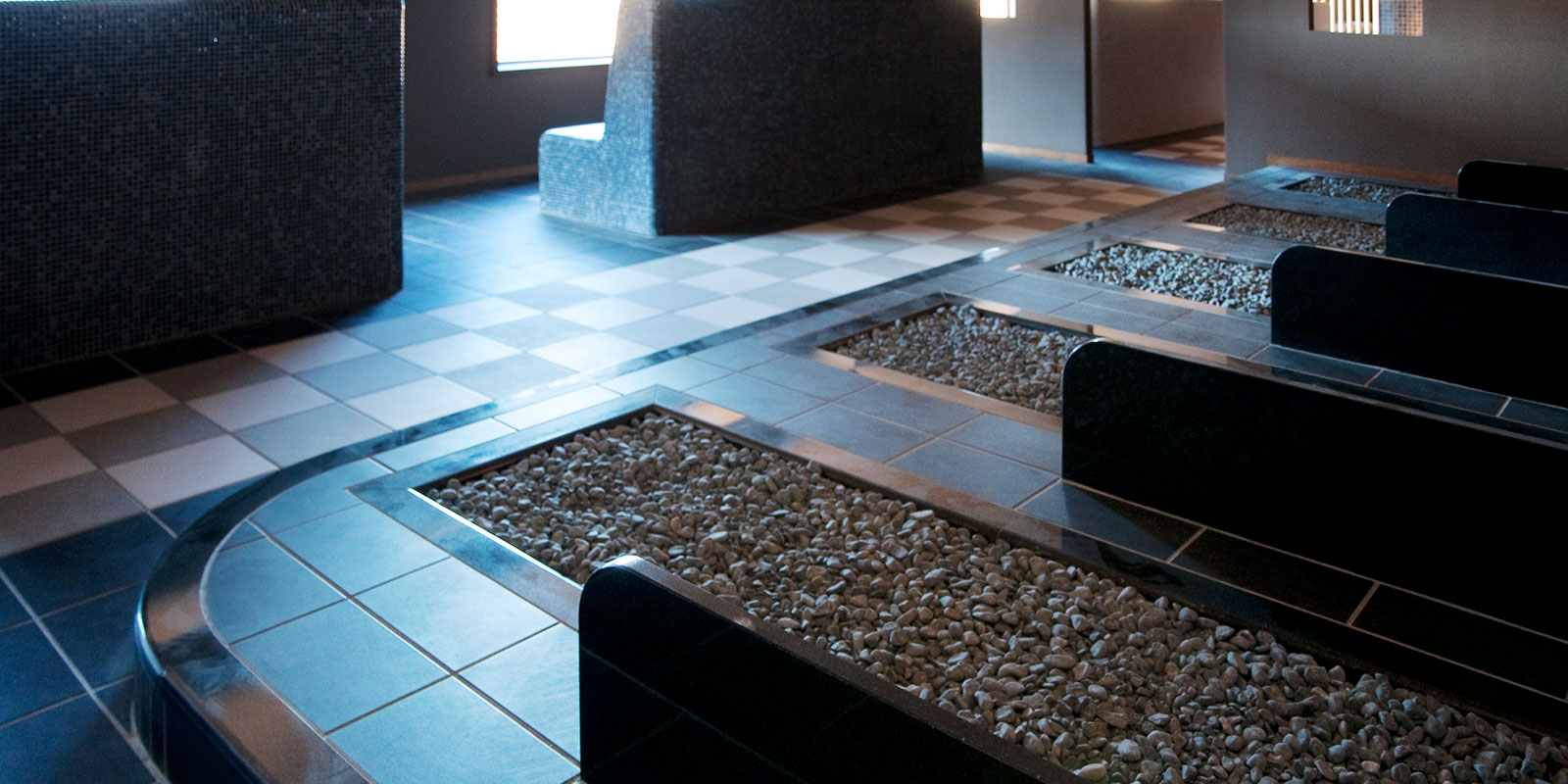 Image:- Wings - Bedrock bath