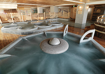 Public Bath/Japanese-style jacuzzi