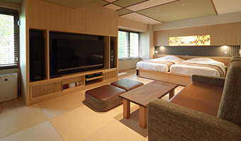 Image: Japanese/Western-Style Room With Jet Bath