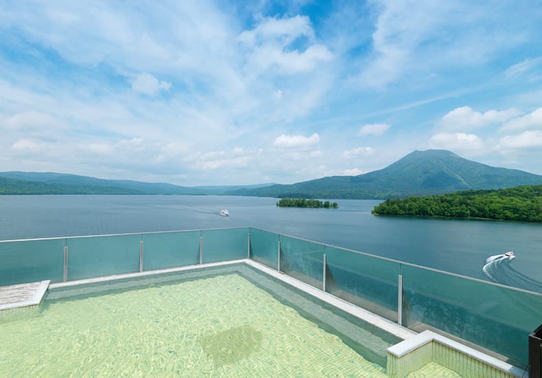Image: Ama no Hara Bath With a View / Tennyo no Yu Open-Air Sky Bath